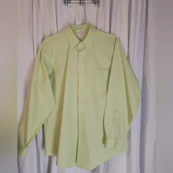 green emerald velvet dress Men's Magnetic Brooks Brothers x MagnaReady Stretch Long Sleeve Green and Blue Plaid Button-Down Collar in Green and Navy - Size Large